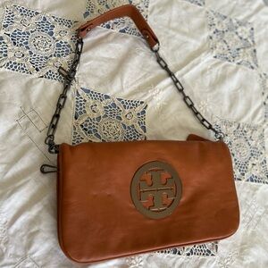 Tory Burch tan leather Bombe Reva clutch